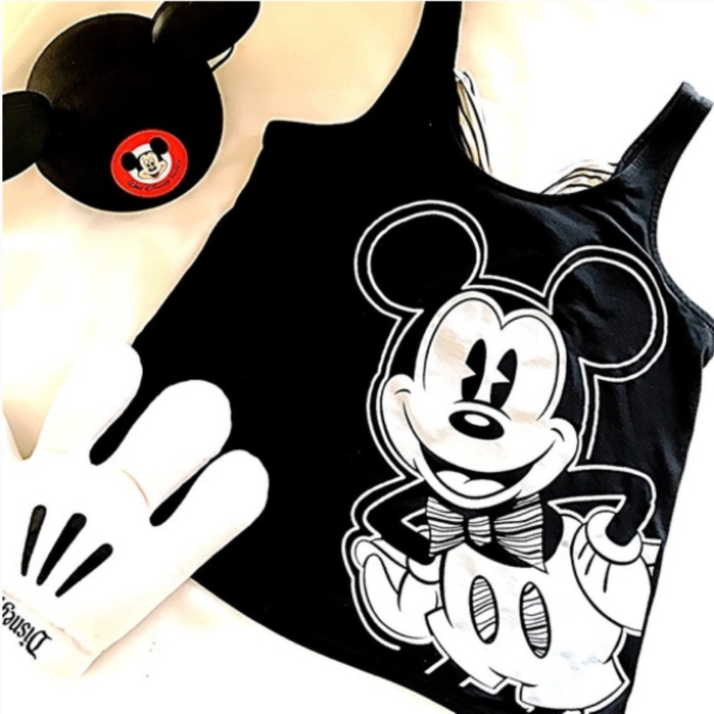 Mickey Mouse Tank with Bow